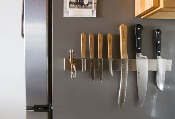  Smart kitchen magnetic strips