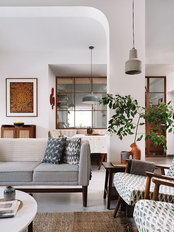 less clutter, more clarity with minimal space design yet fully multifunctional.